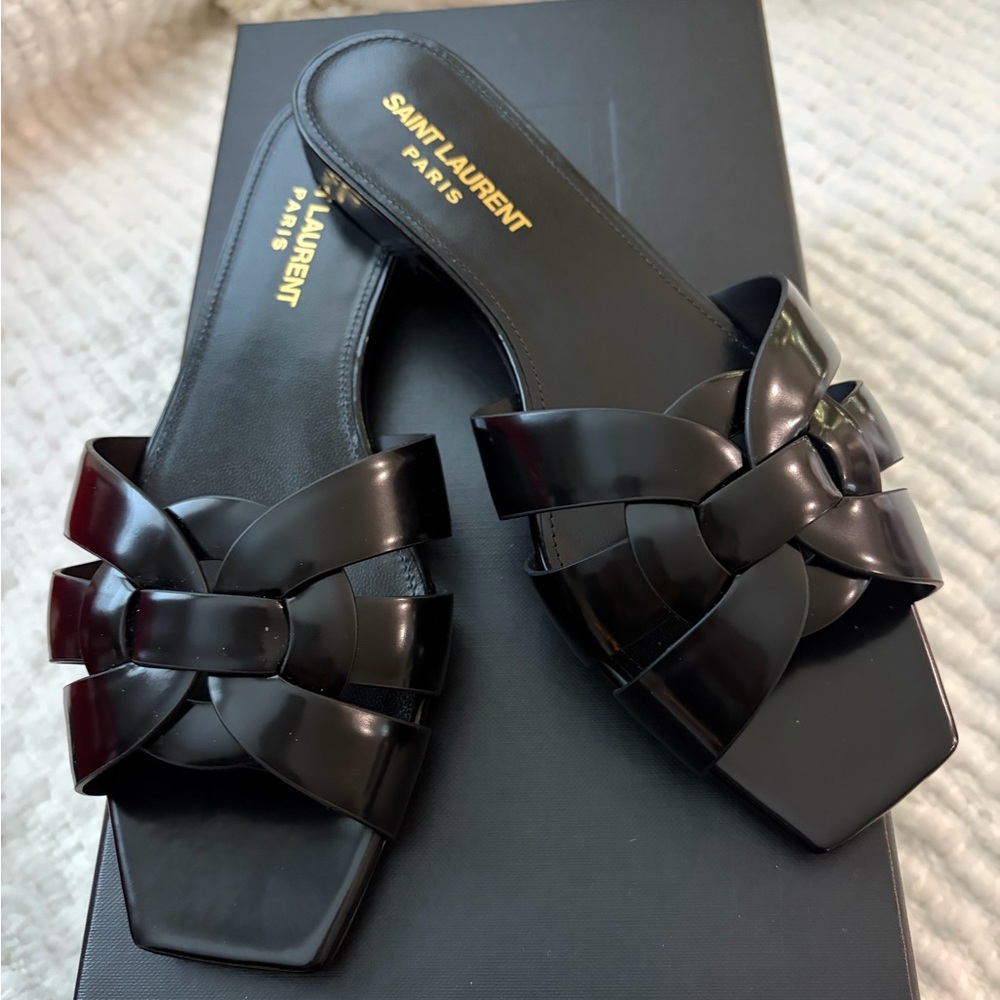 Saint Laurent Tribute Sandals Black 36